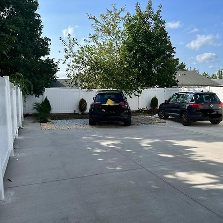 Luxury **Cozy• 2 Bedroom 2 Min. From Ewr / Newark Downtown Exterior photo