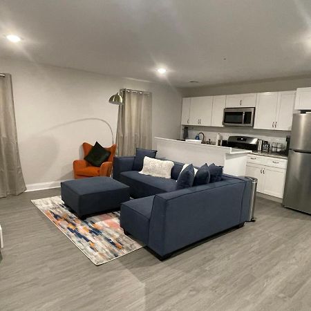 Luxury **Cozy• 2 Bedroom 2 Min. From Ewr / Newark Downtown Exterior photo