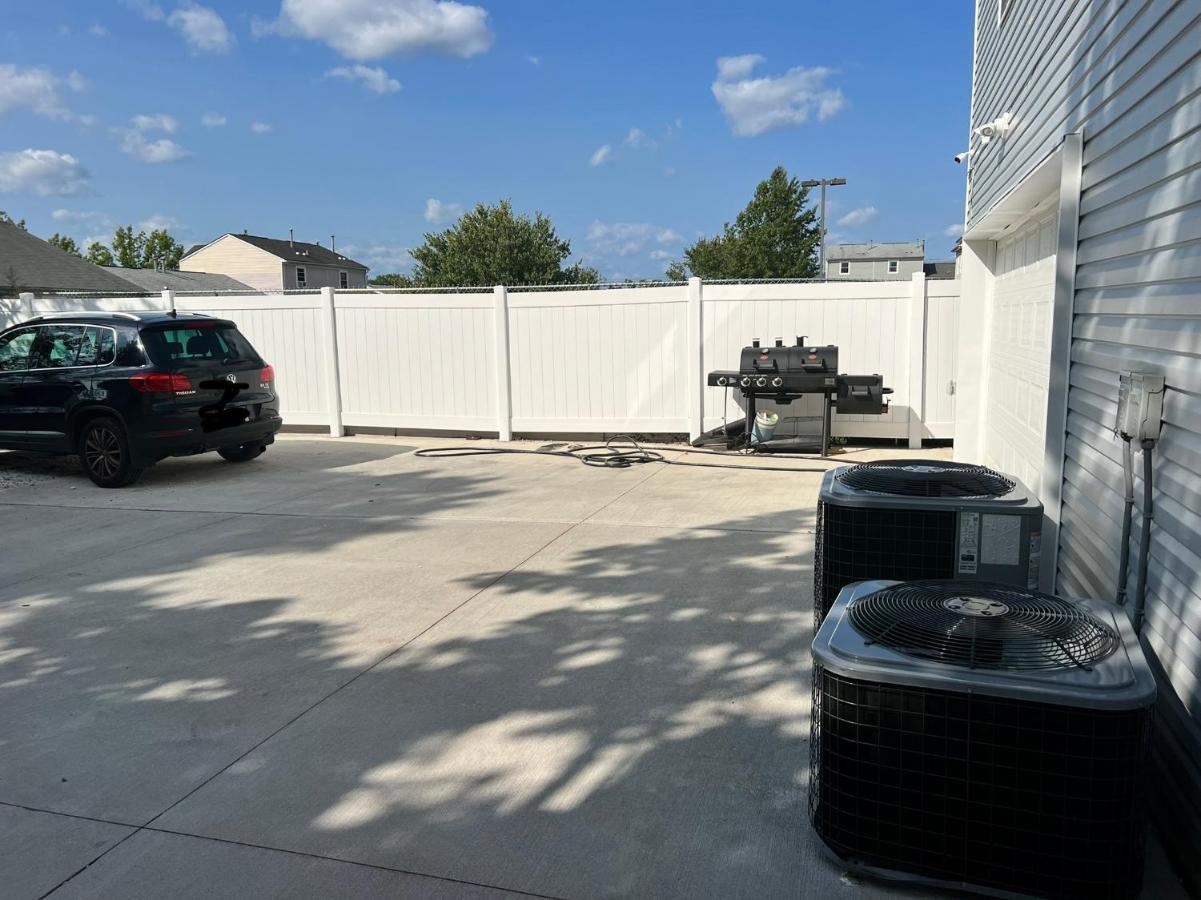 Luxury **Cozy• 2 Bedroom 2 Min. From Ewr / Newark Downtown Exterior photo